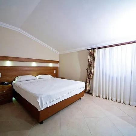 Laberna مرمريس