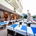 Laberna Hotel